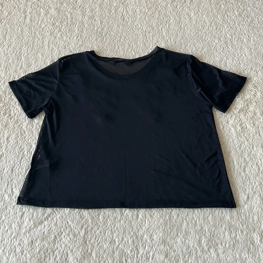 Black mesh rose embroidered shirt size small - Picture 5 of 16
